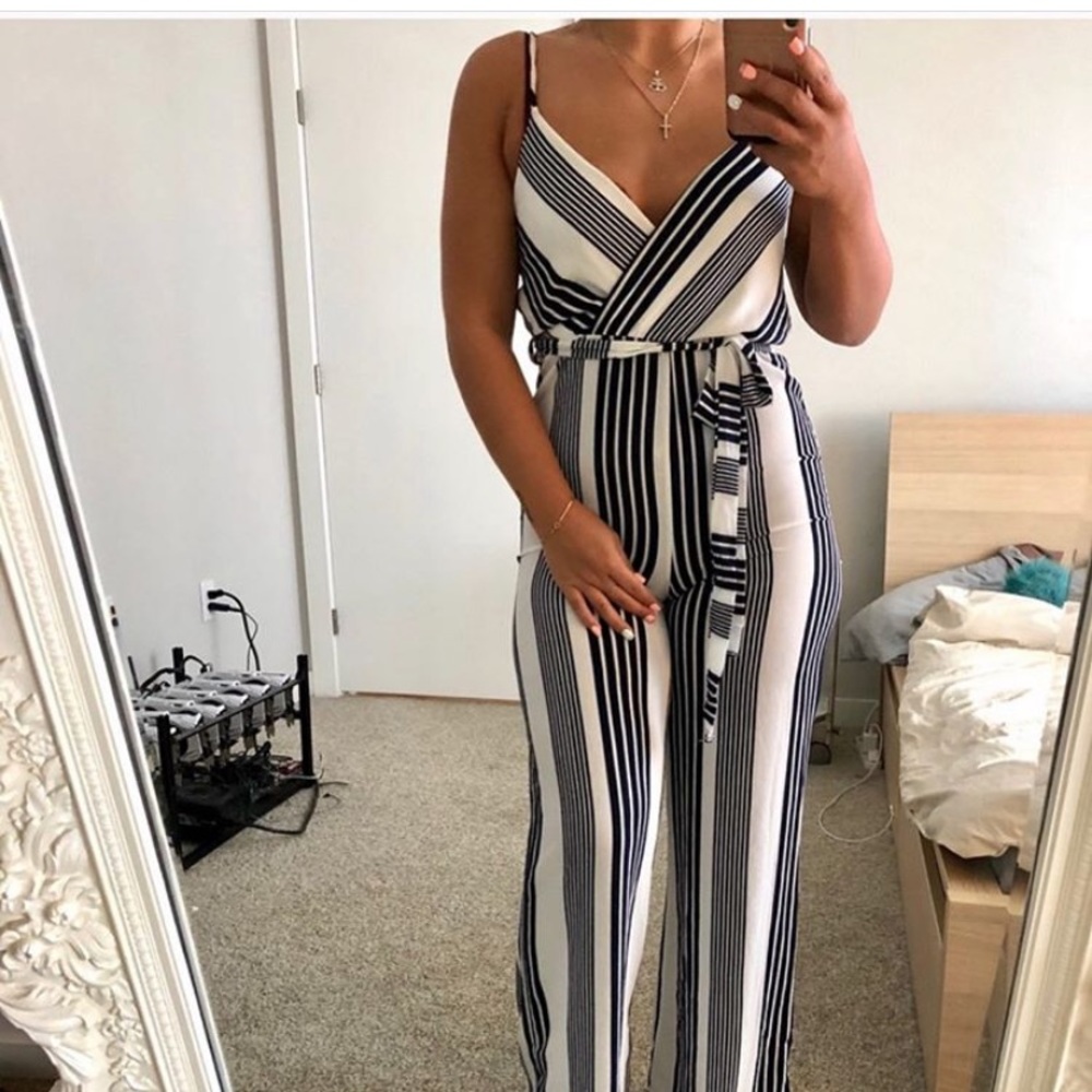 i can wear designer but that fashionnova fit